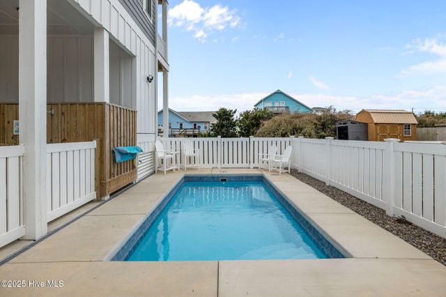 2307 Emerald Drive, Emerald Isle, NC 28594