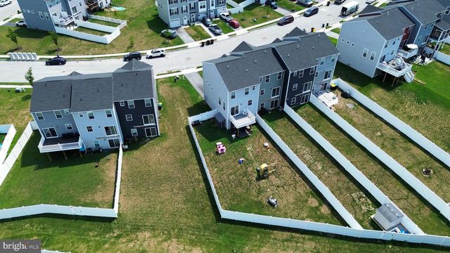 32 COOP LN, Hanover, PA 17331