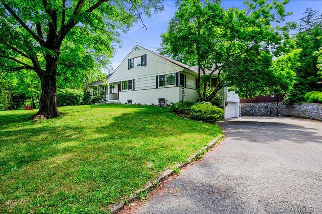 15 Tamarac Trail, Harrison, NY 10528
