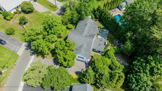 15 Tamarac Trail, Harrison, NY 10528