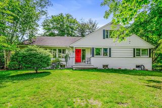 15 Tamarac Trail, Harrison, NY 10528