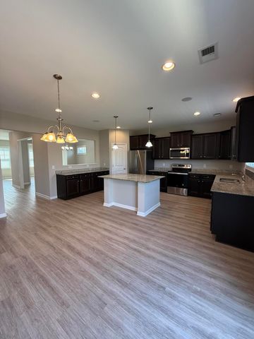175 Setter Court, Sumter, SC 29154