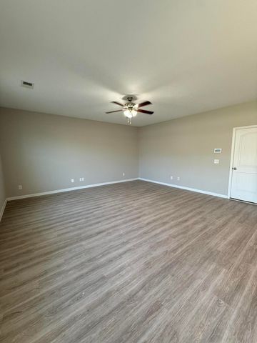175 Setter Court, Sumter, SC 29154