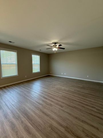 175 Setter Court, Sumter, SC 29154