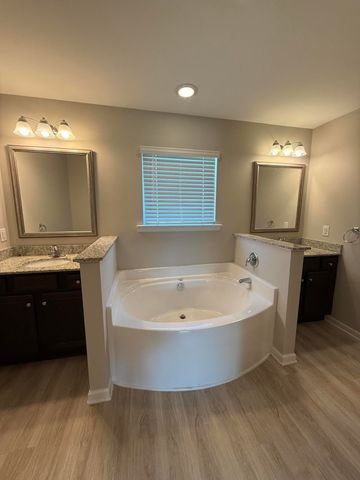 175 Setter Court, Sumter, SC 29154