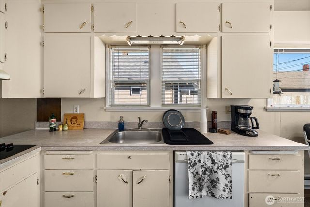 4509 Pacific Avenue, Tacoma, WA 98418