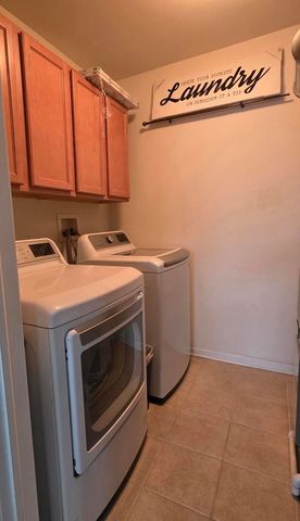 1808 Candlelight Circle, Montgomery, IL 60538