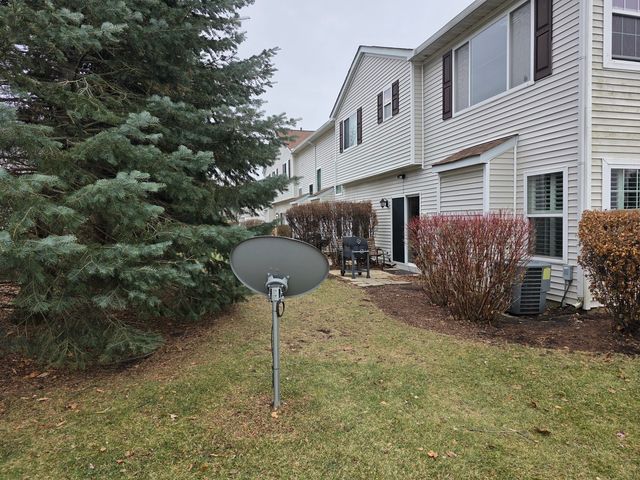 1808 Candlelight Circle, Montgomery, IL 60538