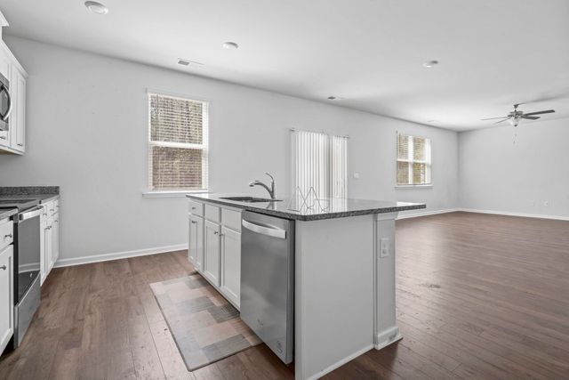543 Meadowgrass Ct., Myrtle Beach, SC 29588