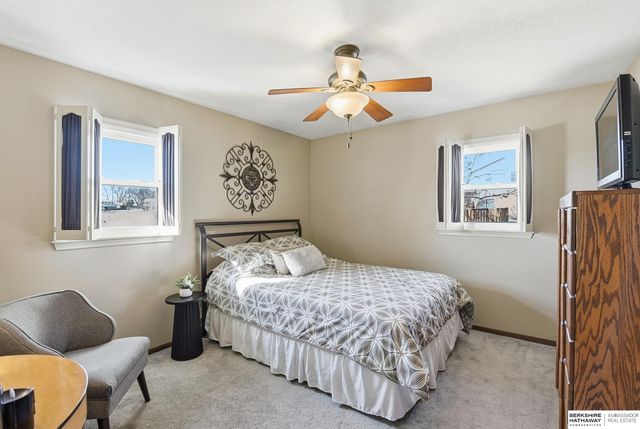 13968 William Circle, Omaha, NE 68144