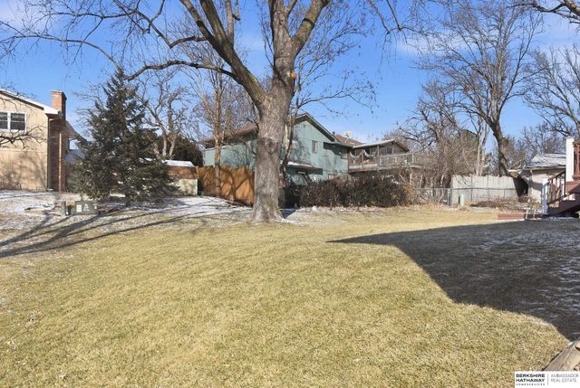 13968 William Circle, Omaha, NE 68144