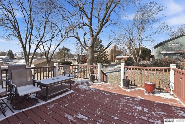 13968 William Circle, Omaha, NE 68144