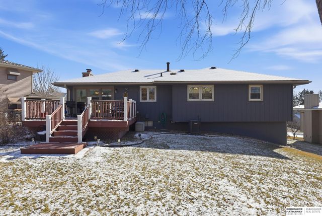 13968 William Circle, Omaha, NE 68144