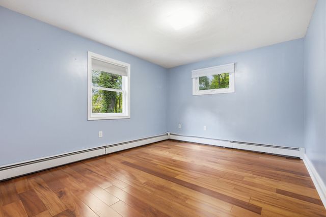 141 Wilmington Rd, Burlington, MA 01803