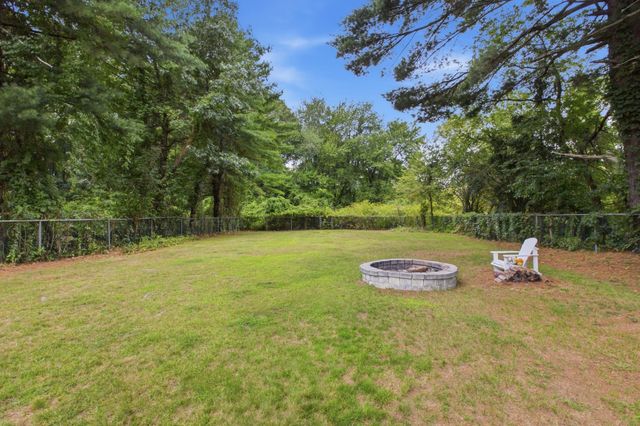 141 Wilmington Rd, Burlington, MA 01803