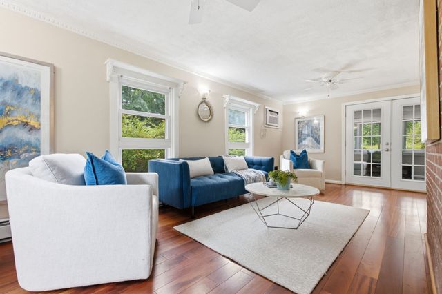 141 Wilmington Rd, Burlington, MA 01803