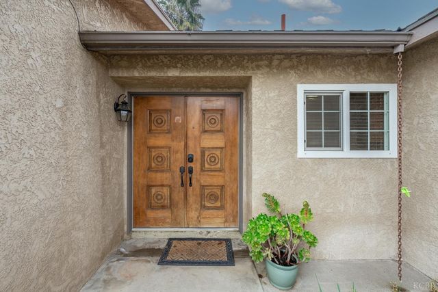120 W Magnolia Avenue, Hanford, CA 93230