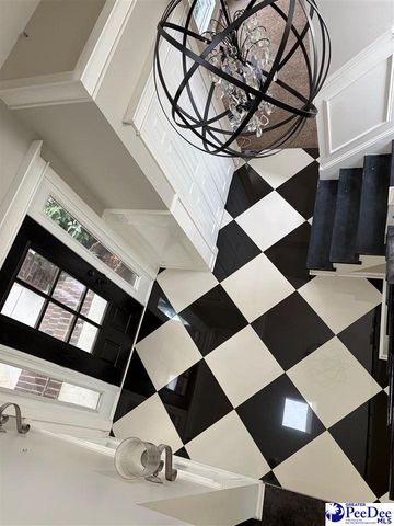 109 KINGFISHER, Florence, SC 29501