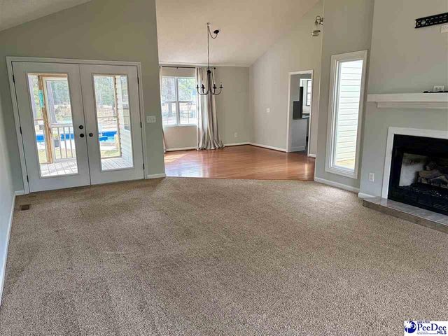 109 KINGFISHER, Florence, SC 29501