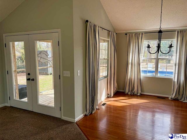 109 KINGFISHER, Florence, SC 29501