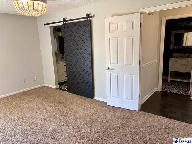 109 KINGFISHER, Florence, SC 29501