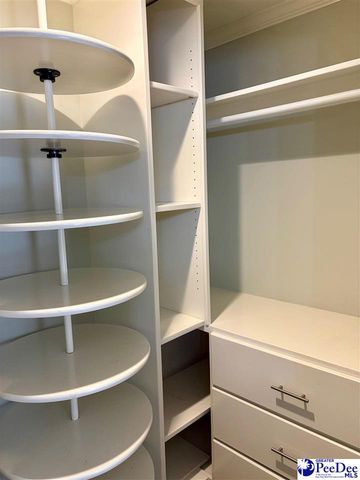 109 KINGFISHER, Florence, SC 29501