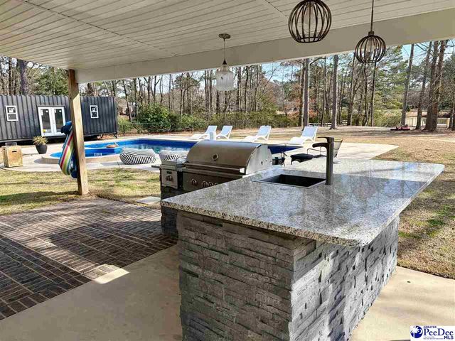 109 KINGFISHER, Florence, SC 29501