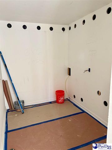 109 KINGFISHER, Florence, SC 29501