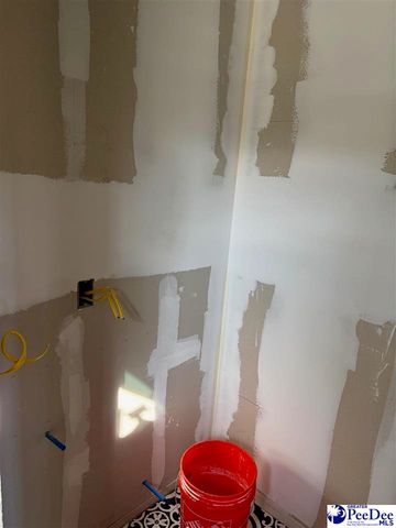 109 KINGFISHER, Florence, SC 29501