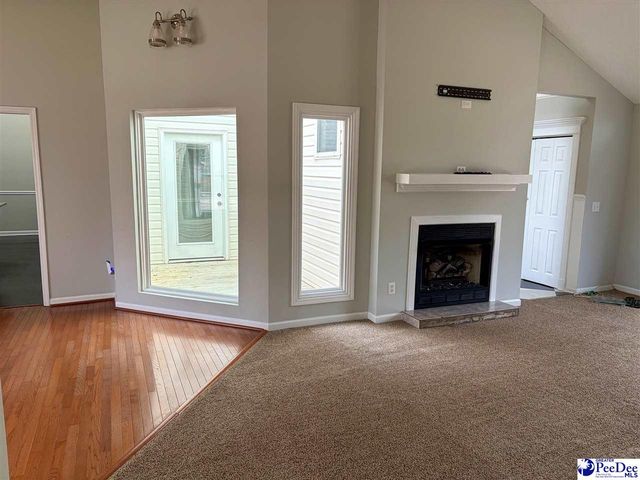 109 KINGFISHER, Florence, SC 29501