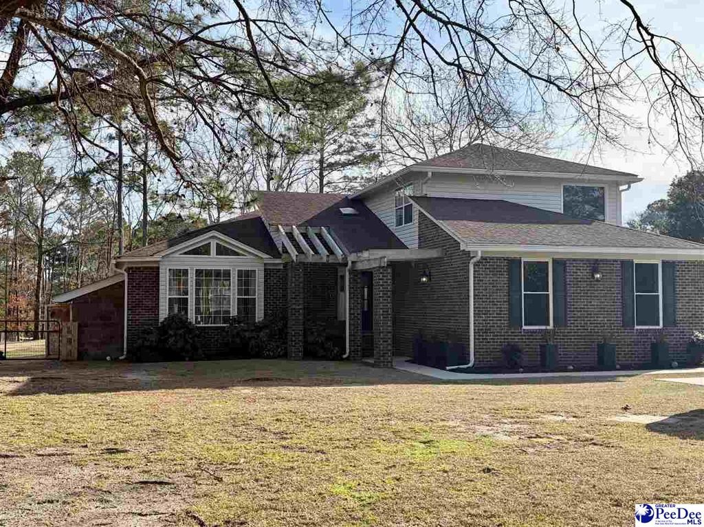 109 KINGFISHER, Florence, SC 29501
