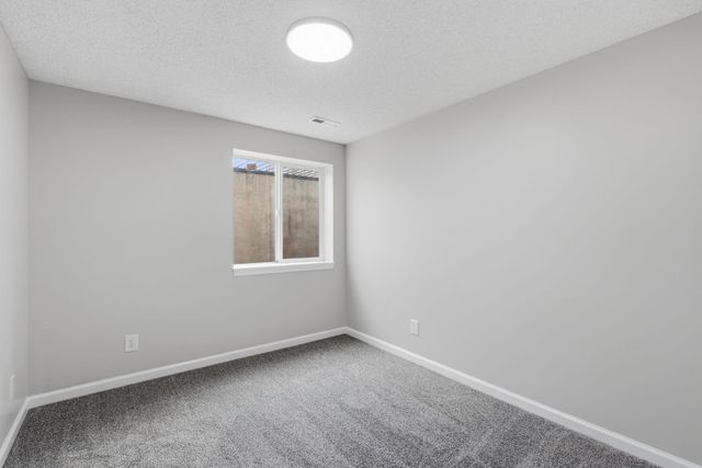 1012 E Winding Lane, Derby, KS 67037