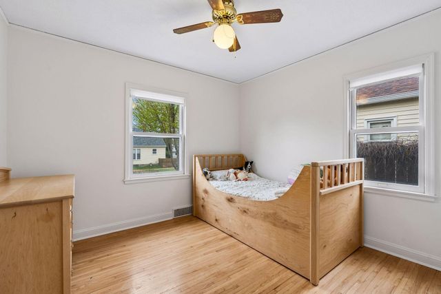 1311 Idaho Avenue W, Saint Paul, MN 55108