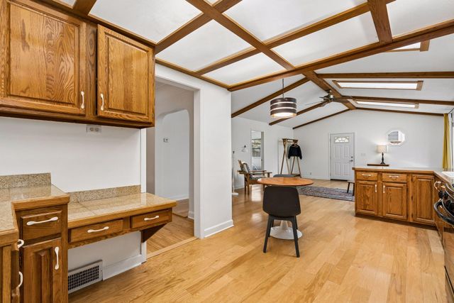 1311 Idaho Avenue W, Saint Paul, MN 55108