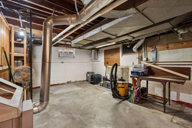 1311 Idaho Avenue W, Saint Paul, MN 55108