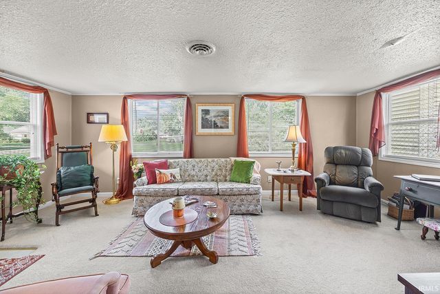2106 Albany Street, Lafayette, IN 47904