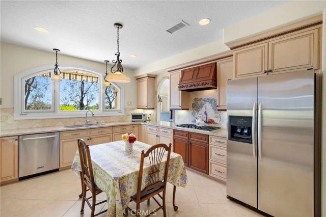 14 Novilla, Laguna Niguel, CA 92677