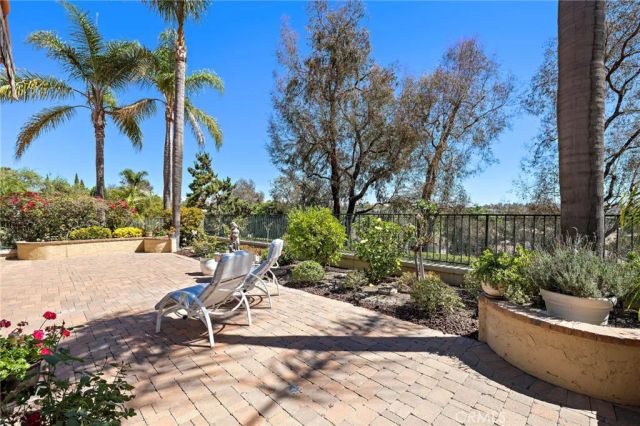 14 Novilla, Laguna Niguel, CA 92677