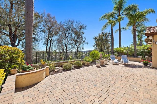 14 Novilla, Laguna Niguel, CA 92677