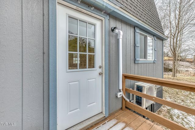 1877 Powder Branch Road, Johnson City, TN 37601