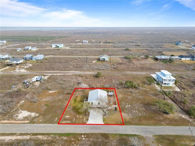 341-342 W Misty Oak, Rockport, TX 78382