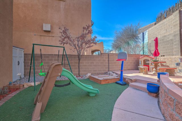 5101 Mirador Drive NW, Albuquerque, NM 87120