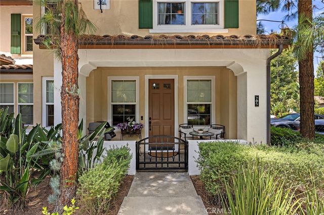62 Dovetail, Irvine, CA 92603