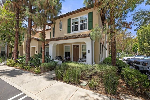 62 Dovetail, Irvine, CA 92603
