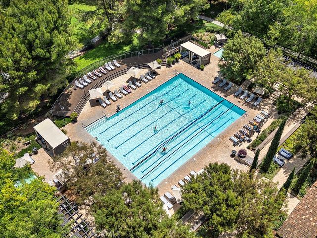 62 Dovetail, Irvine, CA 92603