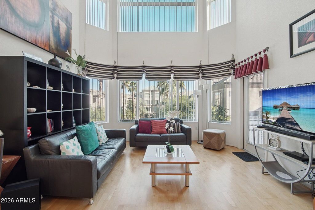 420 W 1ST Street 319, Tempe, AZ 85281