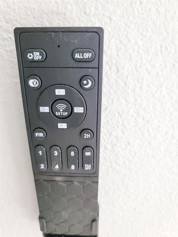 306 Bible Street, Flora, IL 62839