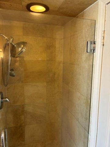 29249 Everett Street, Southfield, MI 48076
