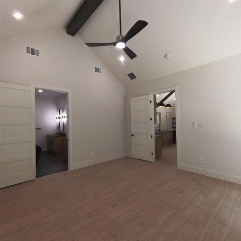 521 Glenwick Drive, Desoto, TX 75115