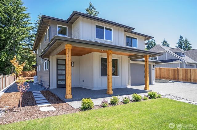 2746 Sunset Court, Steilacoom, WA 98388